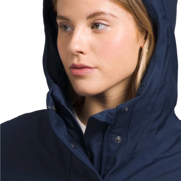 The North Face Women's Dark Blue Hooded Ski Jacket - Picture 11 of 11
